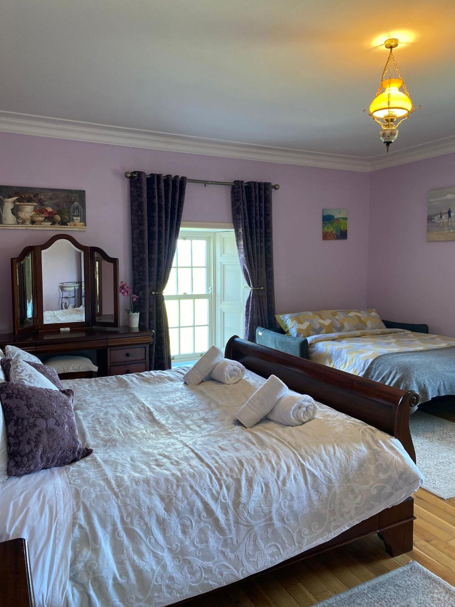 เบลเคอรี่ คันทรีเฮาส์ Bed & Breakfast คิลลาโล ภายนอก รูปภาพ